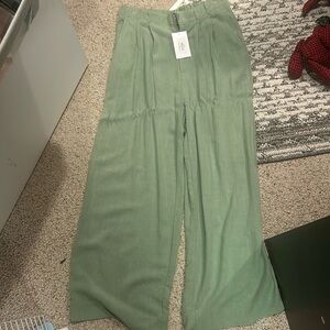 Green NWT Z Supply Pants - Farah Pant